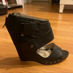 Wedge sandal black 6.5